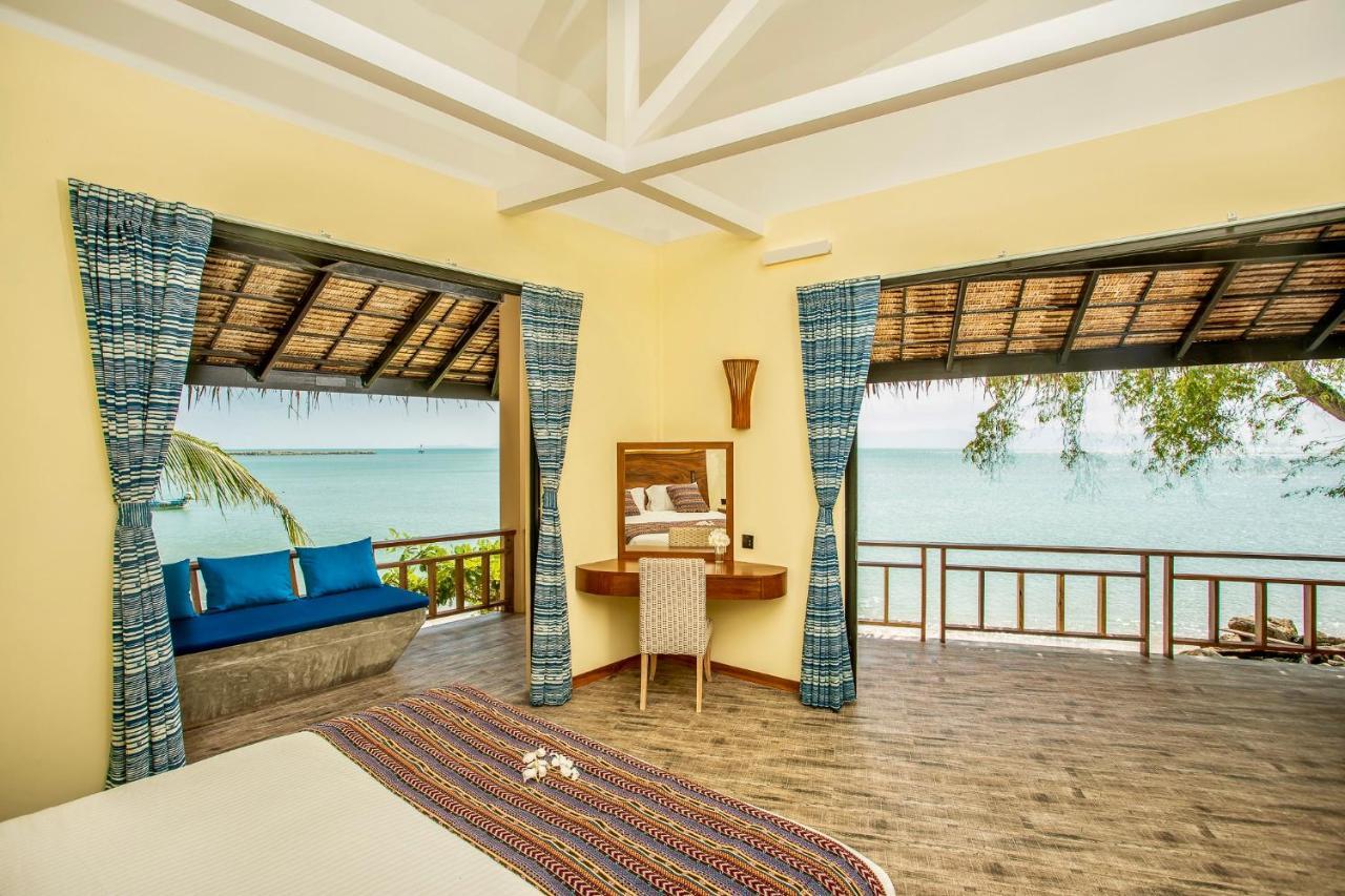 Absolute Beachfront Villas バーン・タイ エクステリア 写真