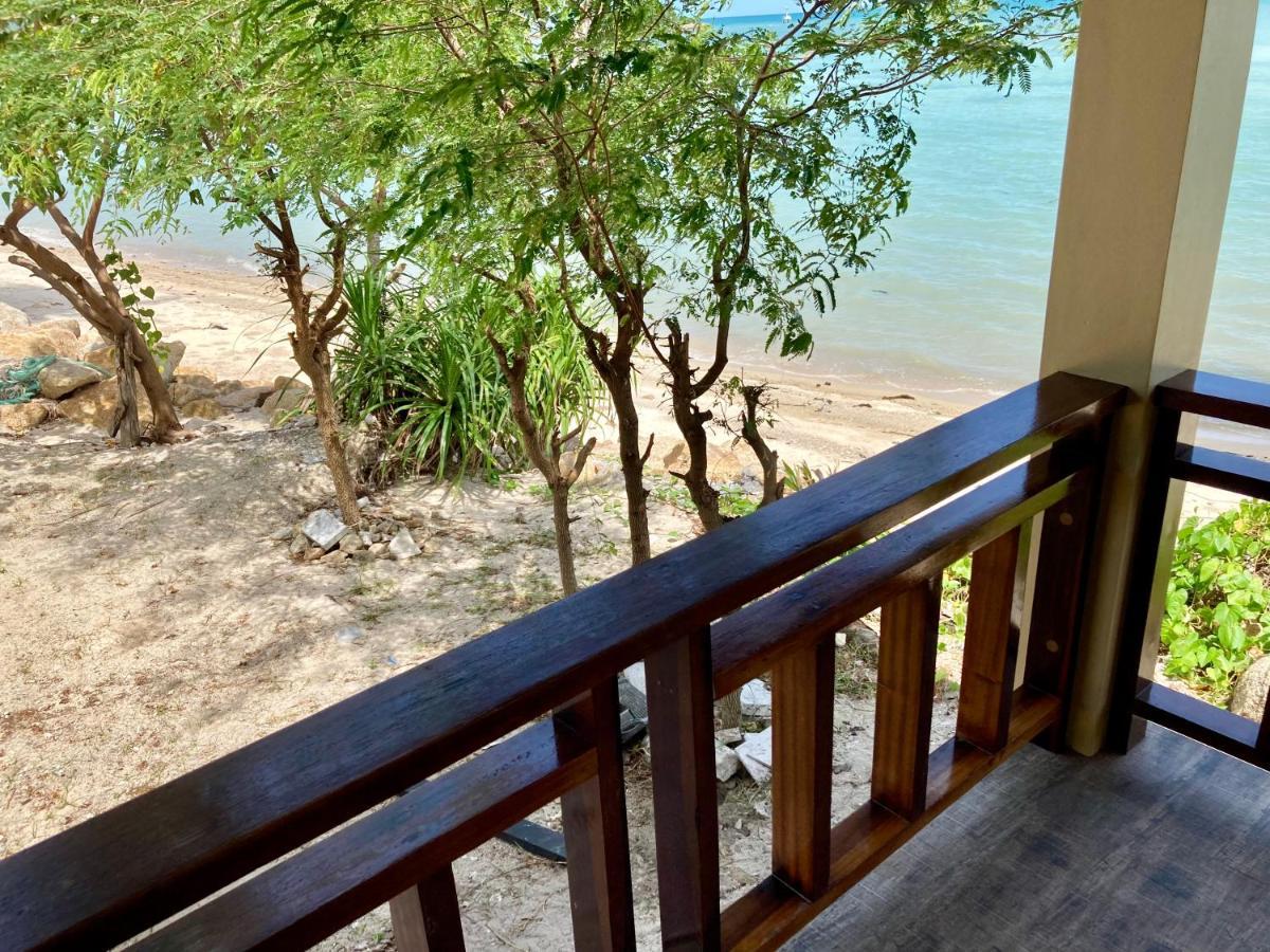 Absolute Beachfront Villas バーン・タイ エクステリア 写真
