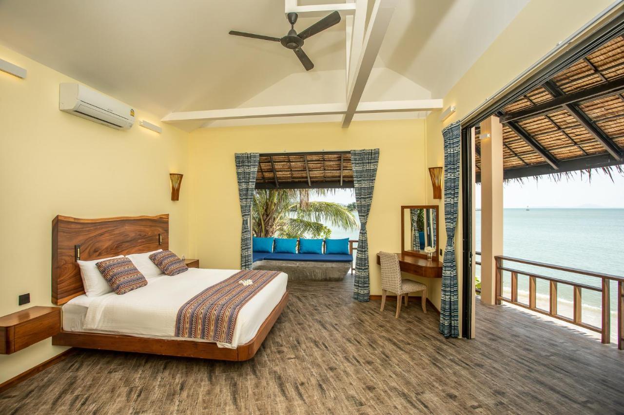 Absolute Beachfront Villas バーン・タイ エクステリア 写真
