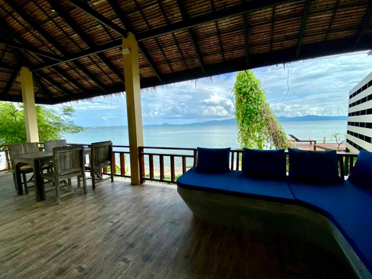 Absolute Beachfront Villas バーン・タイ エクステリア 写真