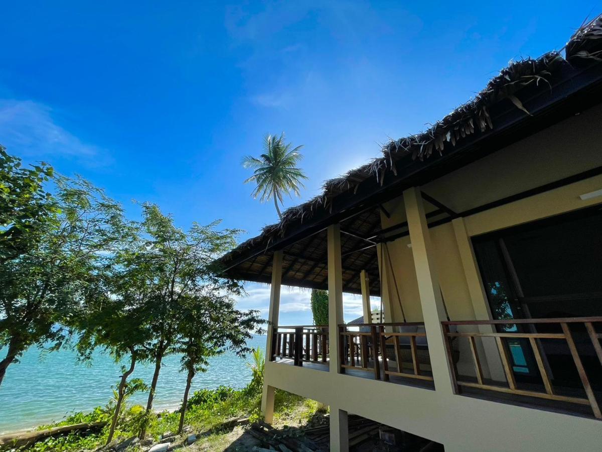 Absolute Beachfront Villas バーン・タイ エクステリア 写真