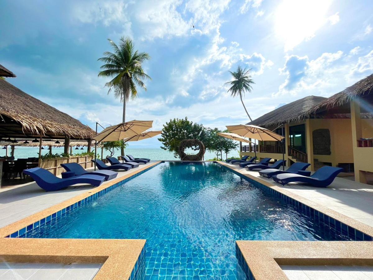 Absolute Beachfront Villas バーン・タイ エクステリア 写真