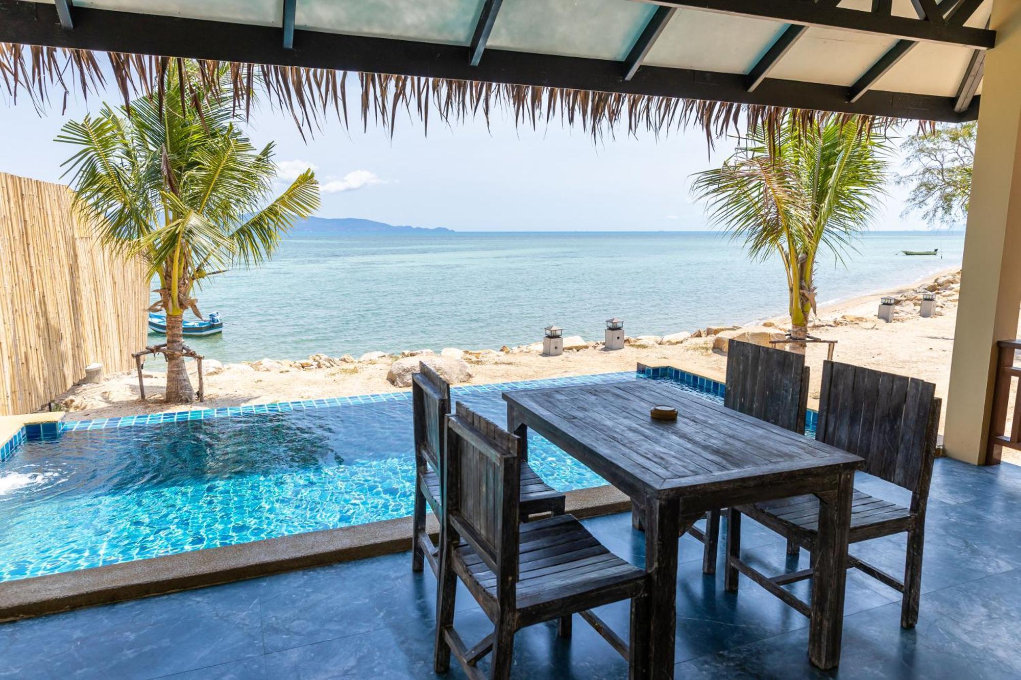 Absolute Beachfront Villas バーン・タイ エクステリア 写真