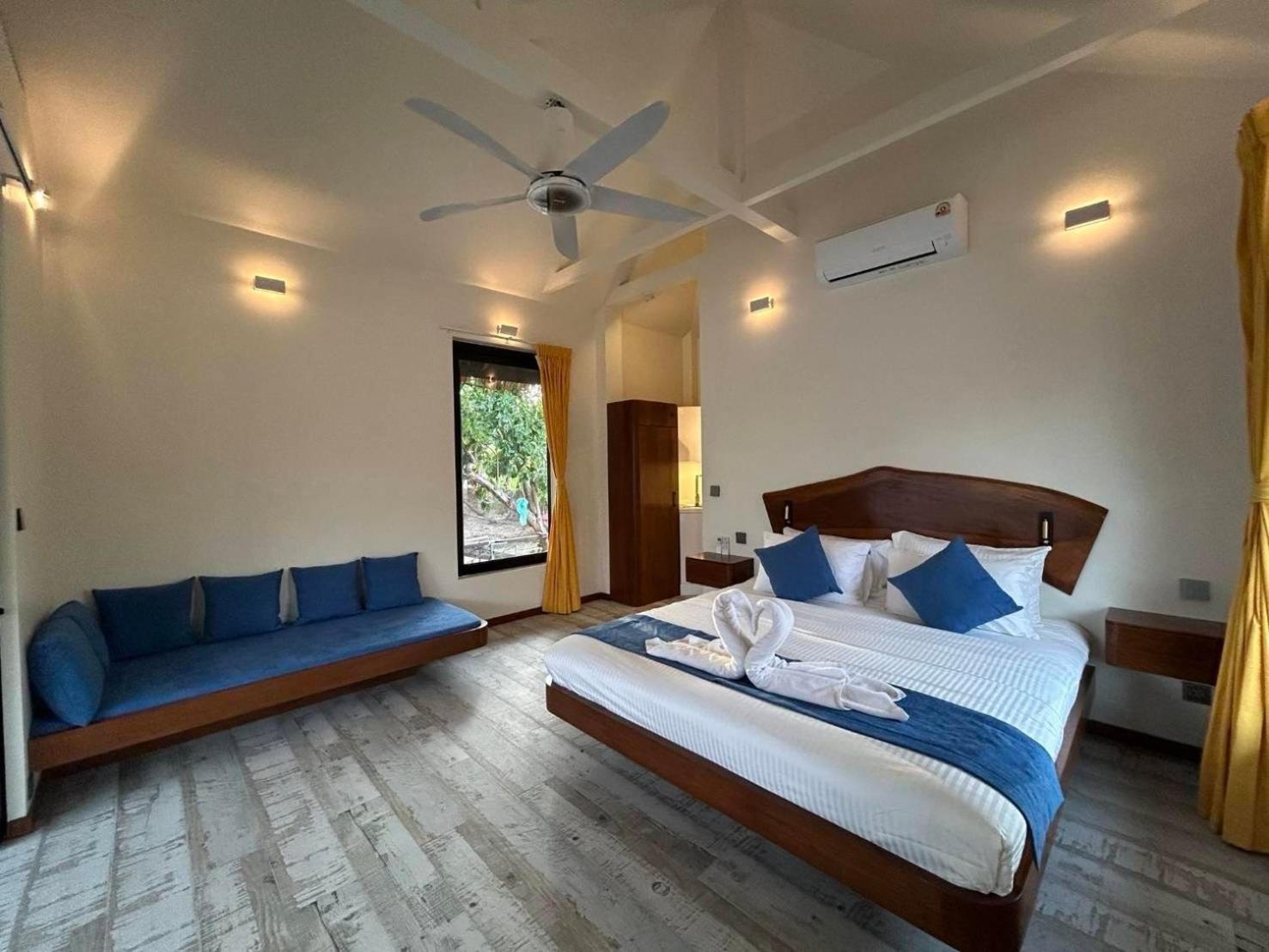 Absolute Beachfront Villas バーン・タイ エクステリア 写真