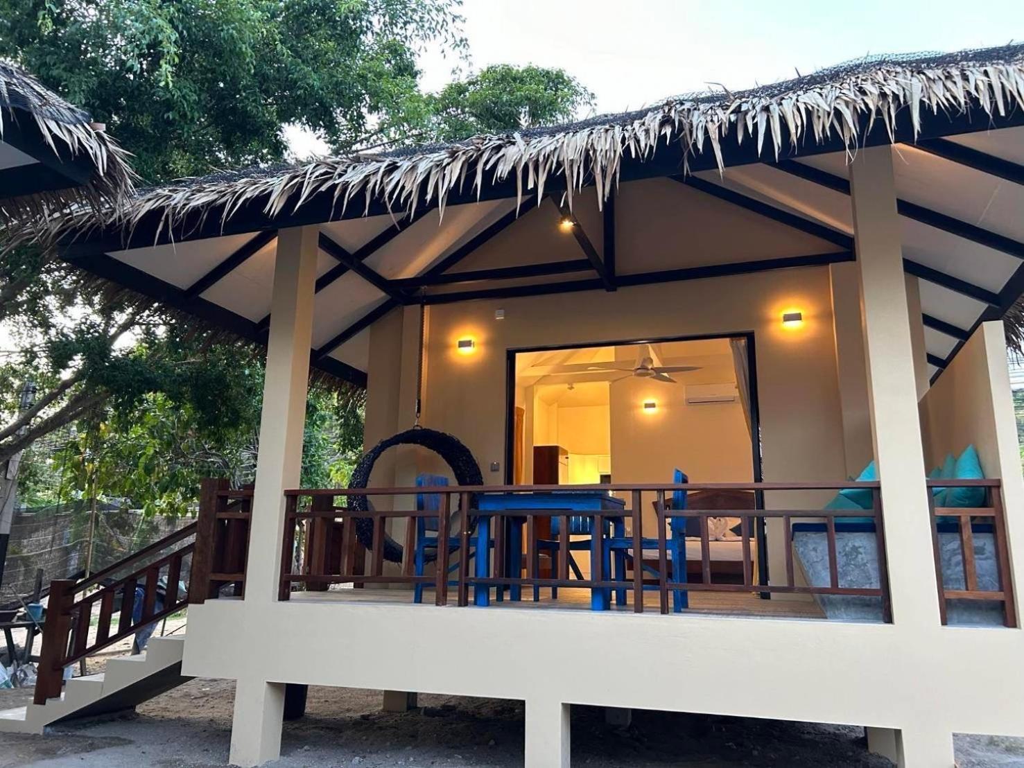Absolute Beachfront Villas バーン・タイ エクステリア 写真